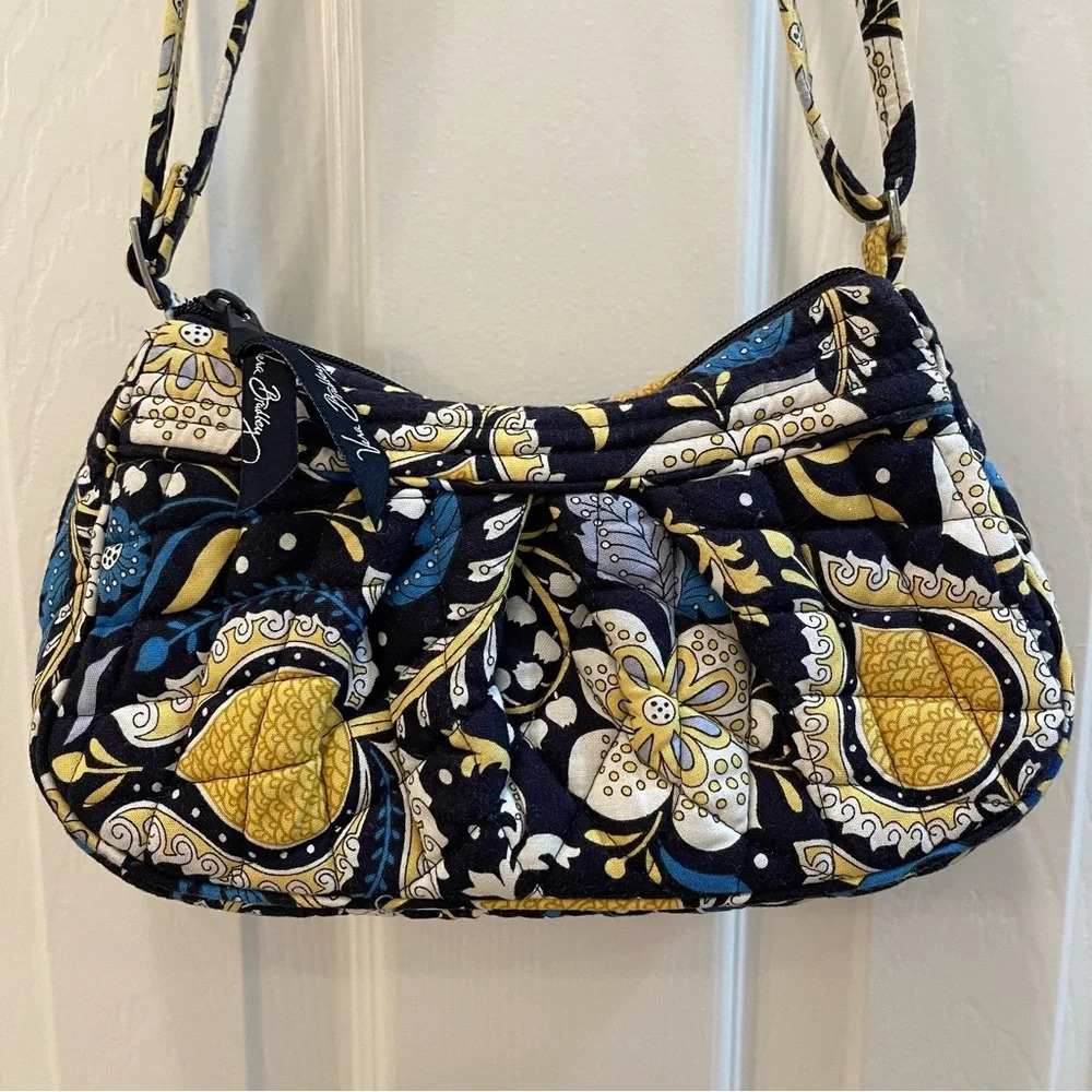 Vera Bradley Small Quilted Crossbody Retired Ellie Blue Pattern Adjustable Strap